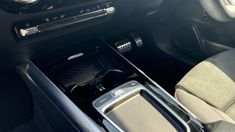 Mercedes-Benz GLA 220d 4Matic AMG Line Executive 5dr Auto Diesel Hatchback